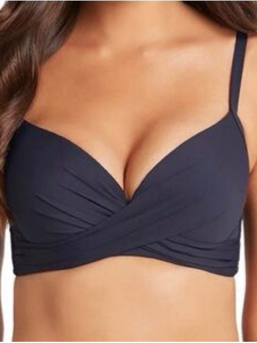 Sea Level Swim Australia US 6 DD/E Cup 
Essentials Twist Front Cup Bikini Top